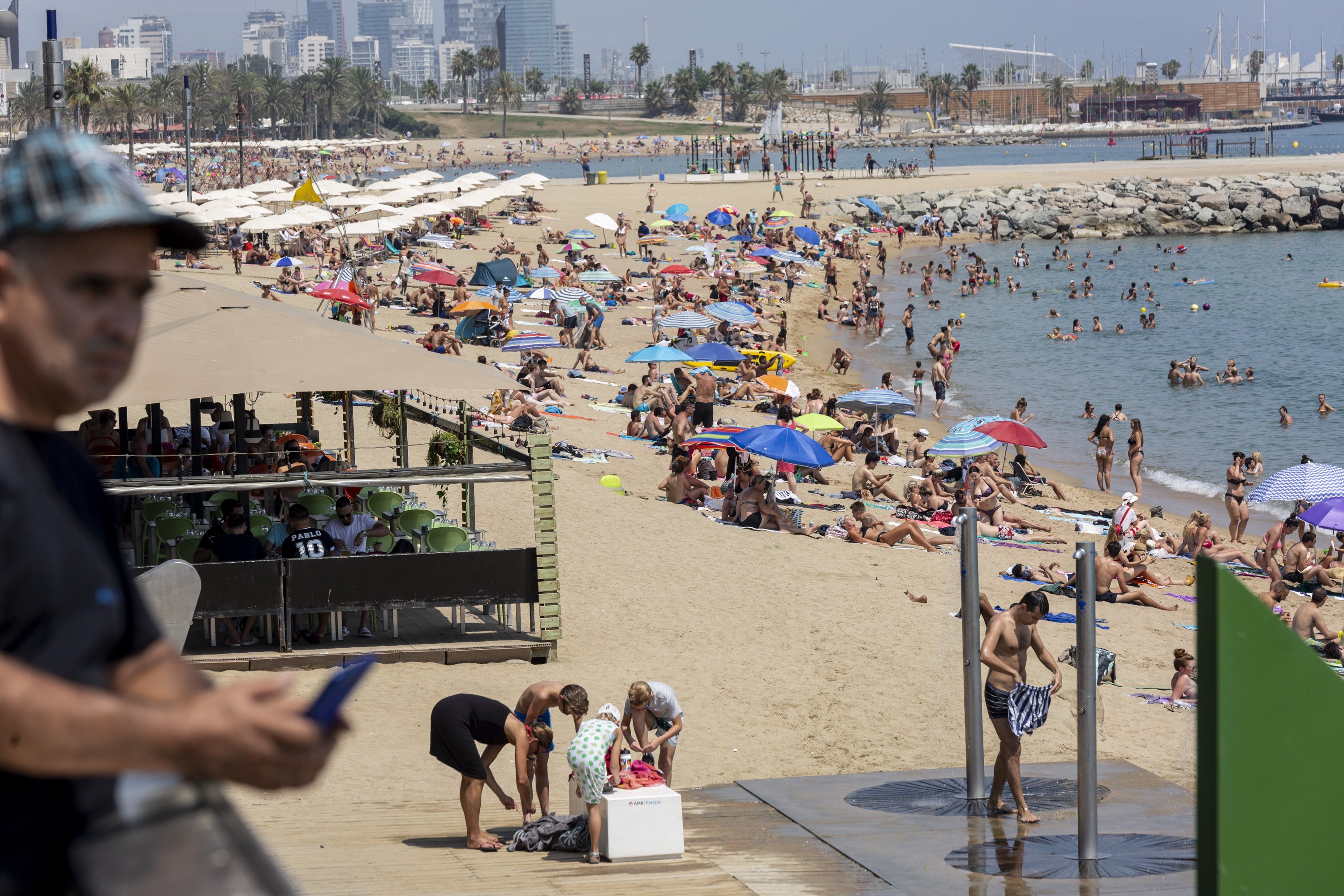 Check out real time conditions on Catalonia's beaches