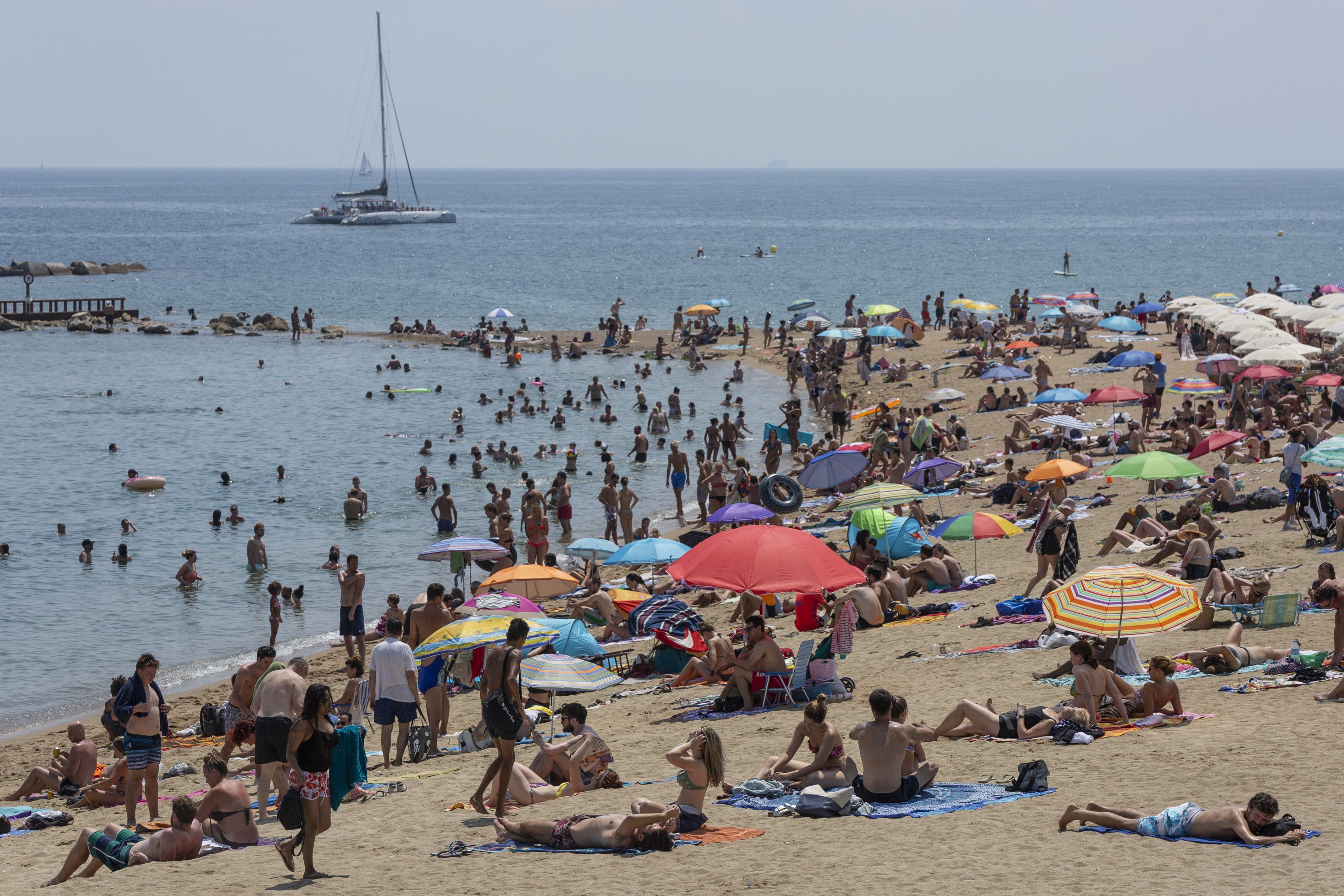 Catalunya, líder en pernoctaciones en julio