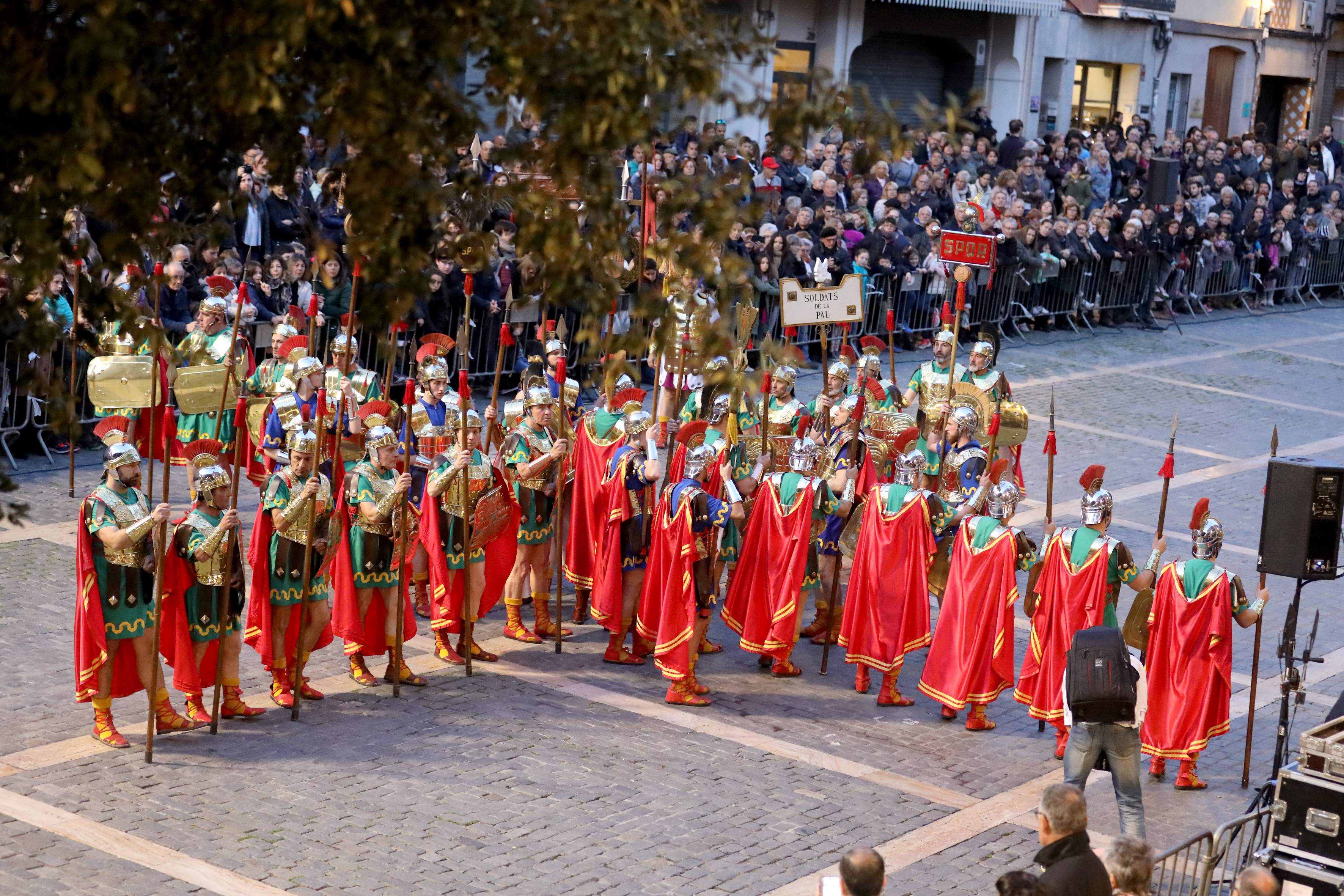 Armats, Manaies, Centurions o Romans: història dels soldats de la Setmana Santa a Catalunya