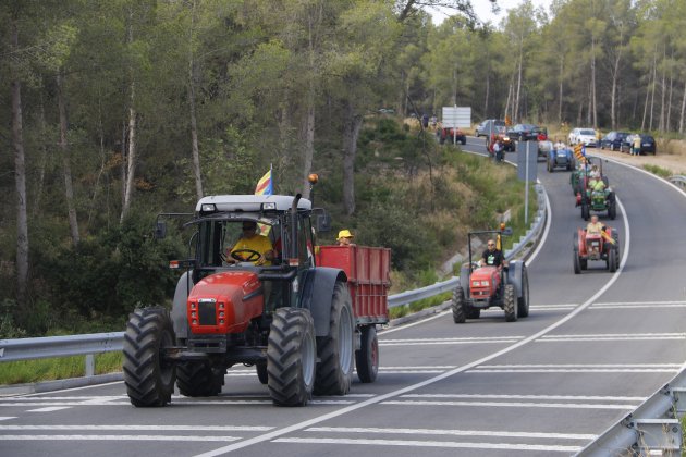 Campesinos para|por la República Catllar - ACN