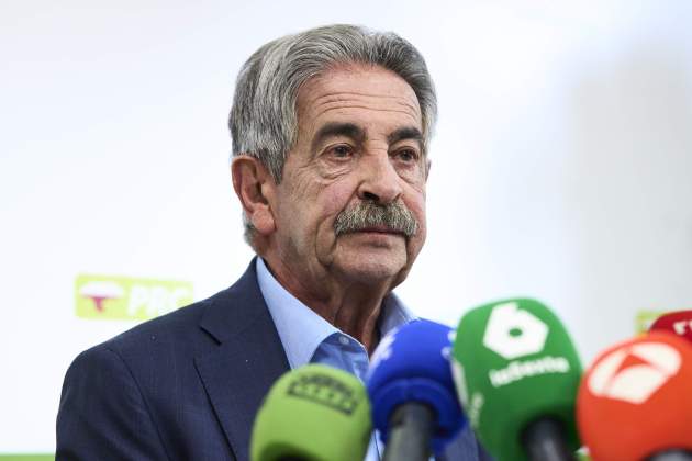 Miguel Ángel Revilla a la seu del PRC / Foto: Europa Press
