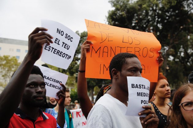 manteros rueda de prensa manifestantes sergi alcazar