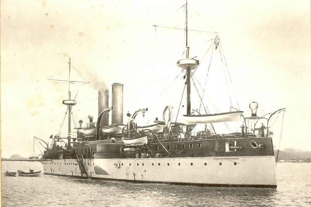 El acuirassat norte americano Maine, en el puerto de La Habana. Fuente Archivo Naval de los Estados Unidos El acuirassat norte americano Maine, en el puerto de La Habana. Fuente Archivo Naval de los Estados Unidos