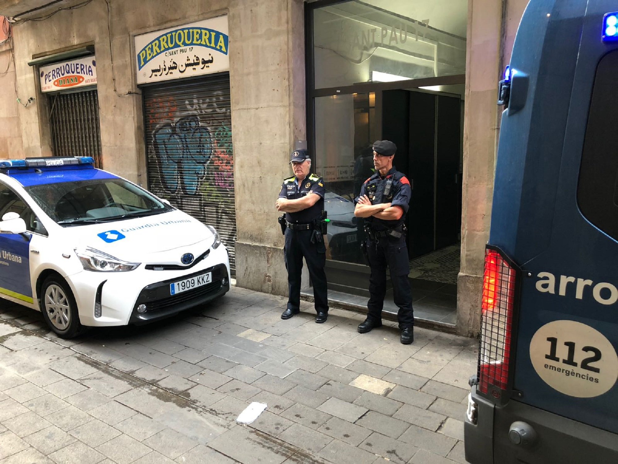 Nueva pelea en el Raval, ahora con navajas y tres detenidos