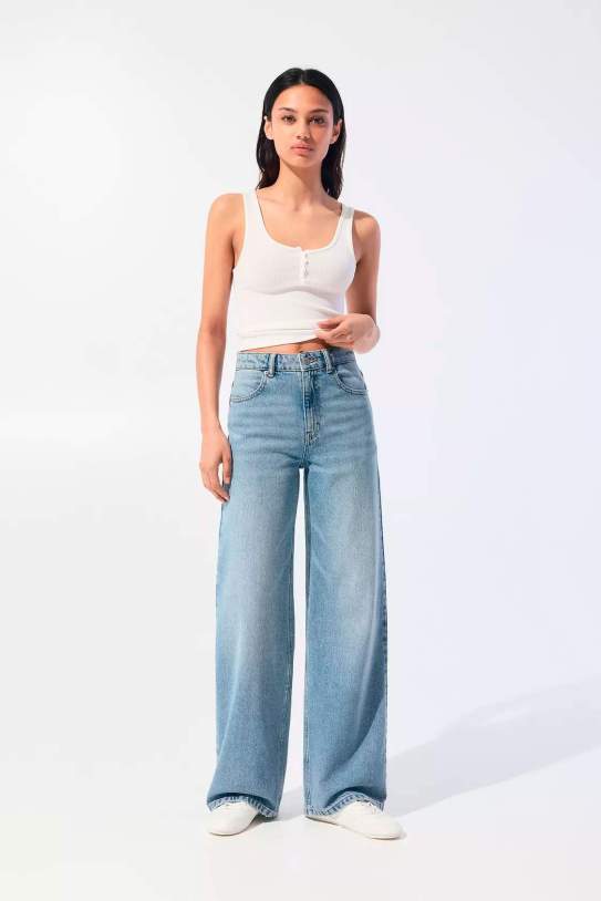 Jeans wide leg tiro alto1 Jeans wide leg tiro alto1