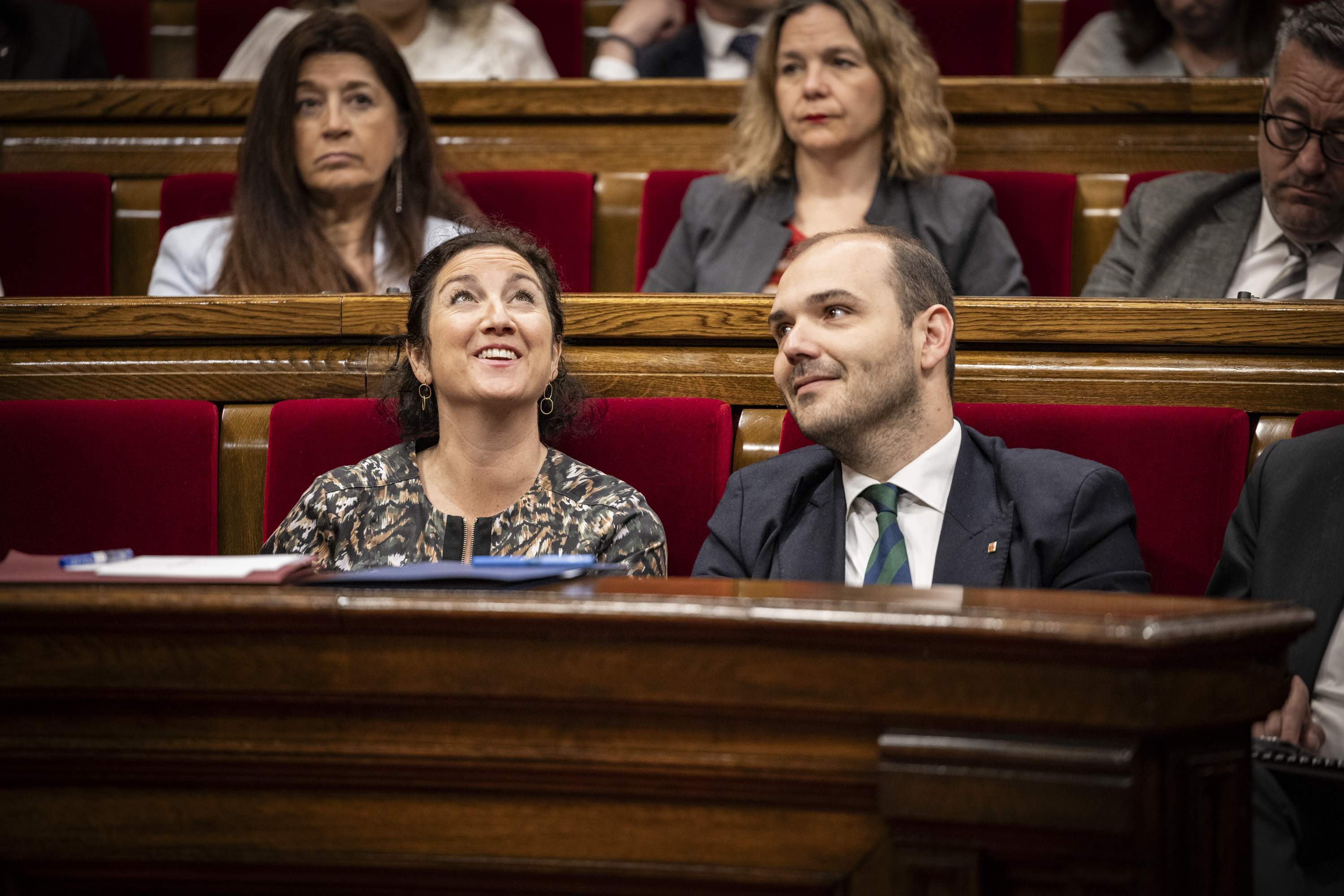 El Govern consigue validar el decreto para acelerar la contratación pública con los votos de ERC y Comuns