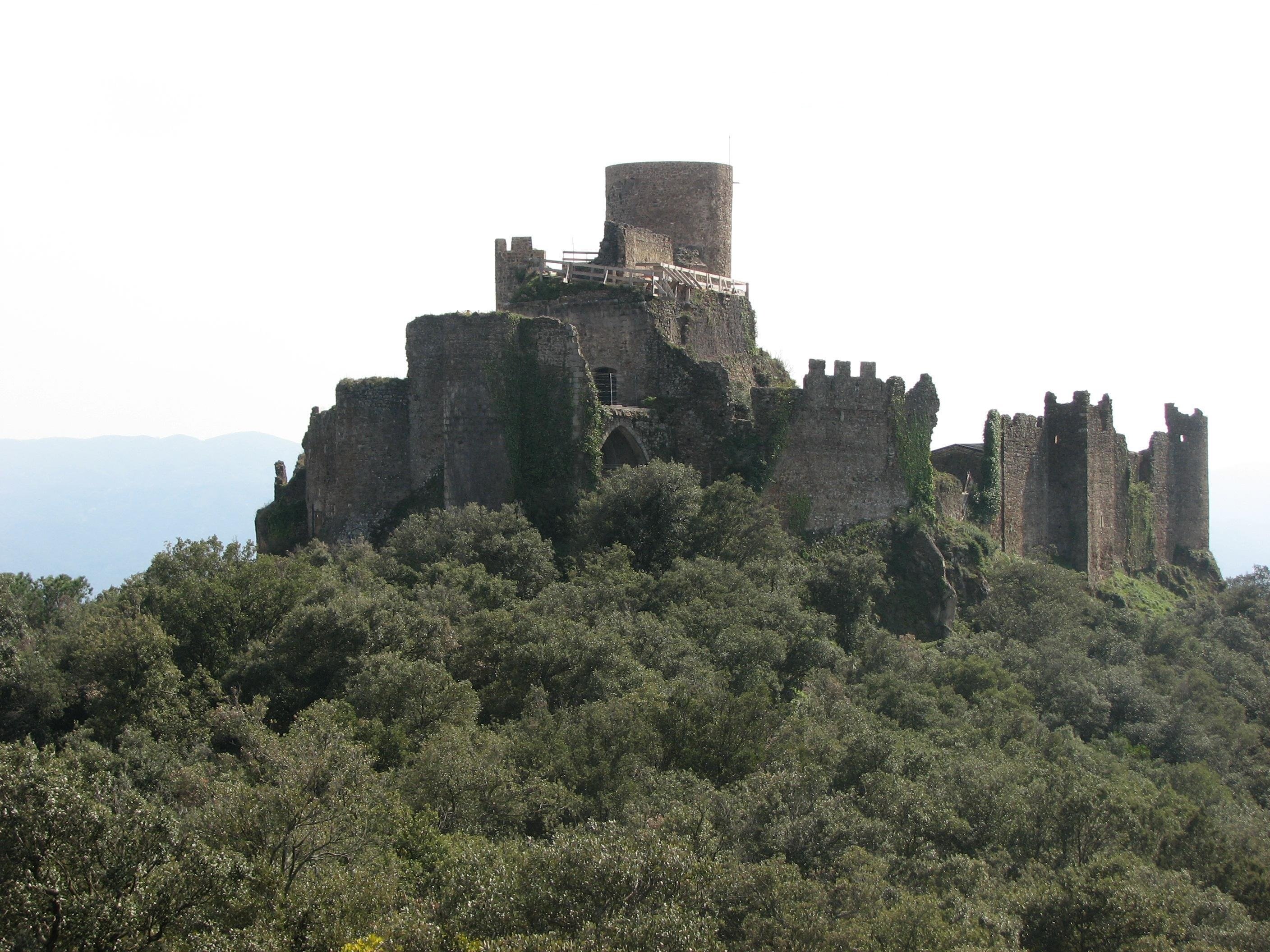 Montsoriu: un castillo de película en el Montseny