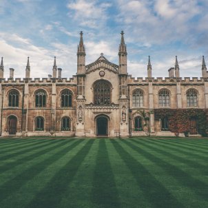 great wide angle of cambridge university - lliure