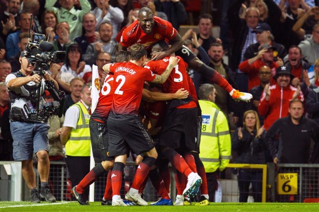 Manchester United gol piña EFE