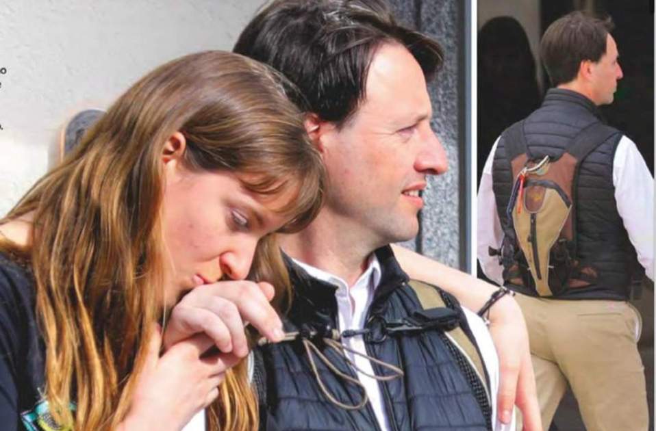 Sabina besa el guardaesaptlles, portada ecturas