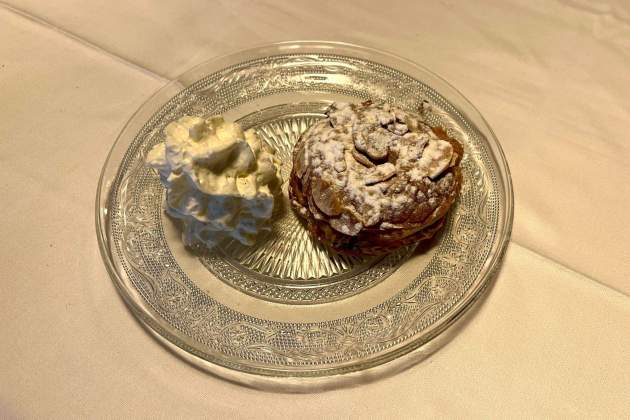 Postres Paris Brest restaurant Ares foto Emma Porta Postres Paris Brest restaurant Ares foto Emma Porta