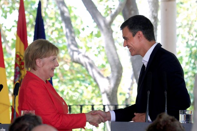 pedro sanchez angela merkel encontrada EFE