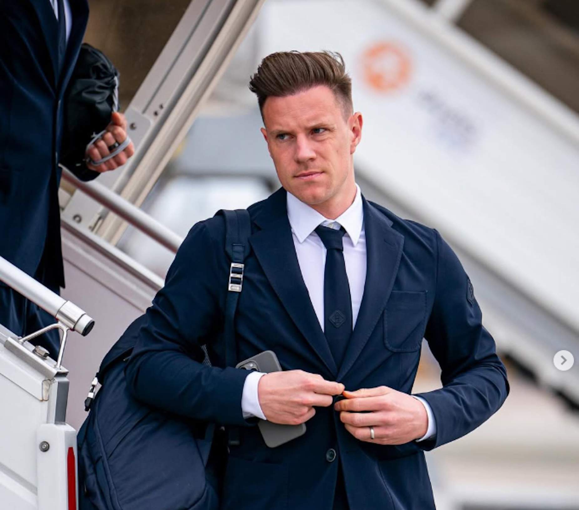 Piden a Deco que vendan a Ter Stegen para fichar a este portero