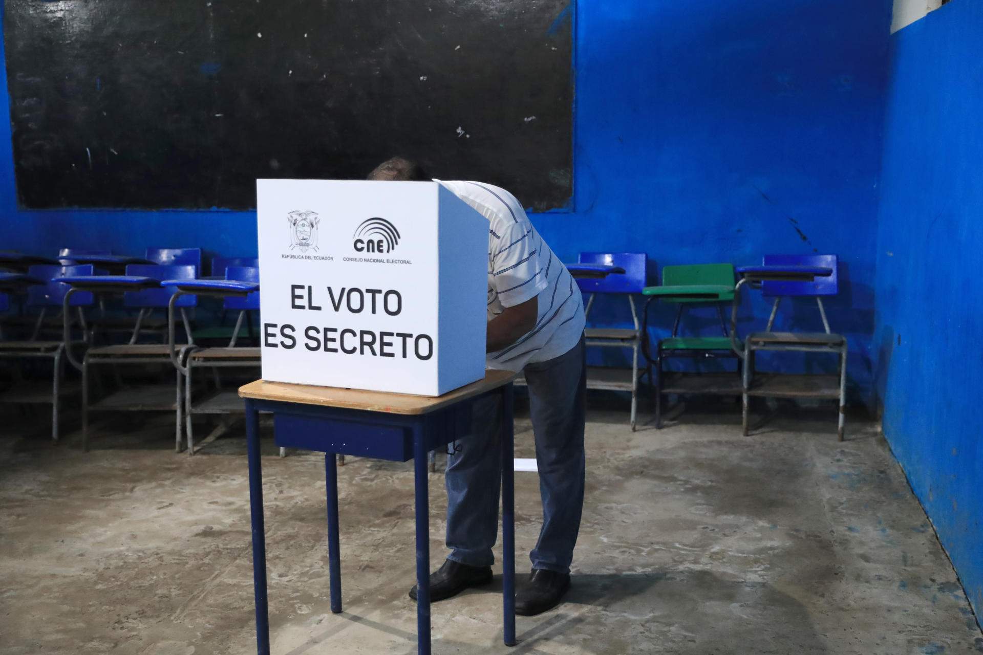 Eleccions a l'Equador: Noboa i González es disputen la presidència a la segona volta