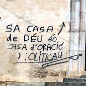 Pintades contra presos església Pals - ACN Pintades contra presos església Pals - ACN