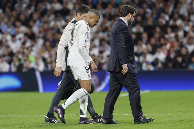 Mbappé lesión / Foto: EFE Mbappé lesión / Foto: EFE