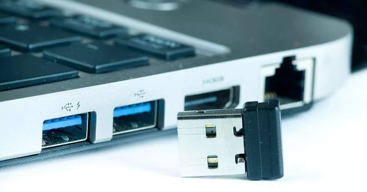 ¿Tu portátil tiene pocos puertos USB? Con estos hubs puedes solucionarlo