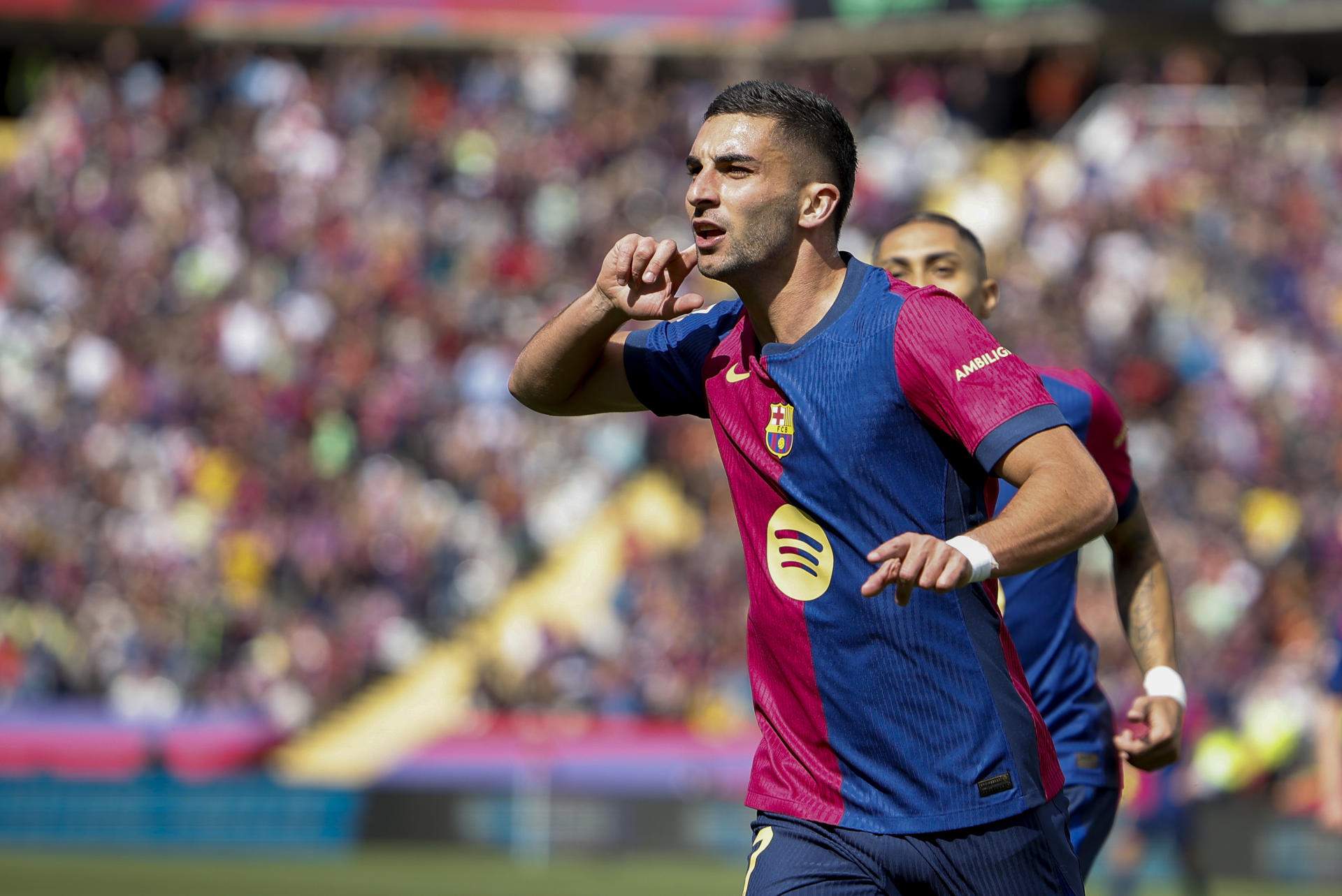El Barça tendrá la cabeza fría con Ferran Torres y si llega una oferta de más de 50 millones será traspasado