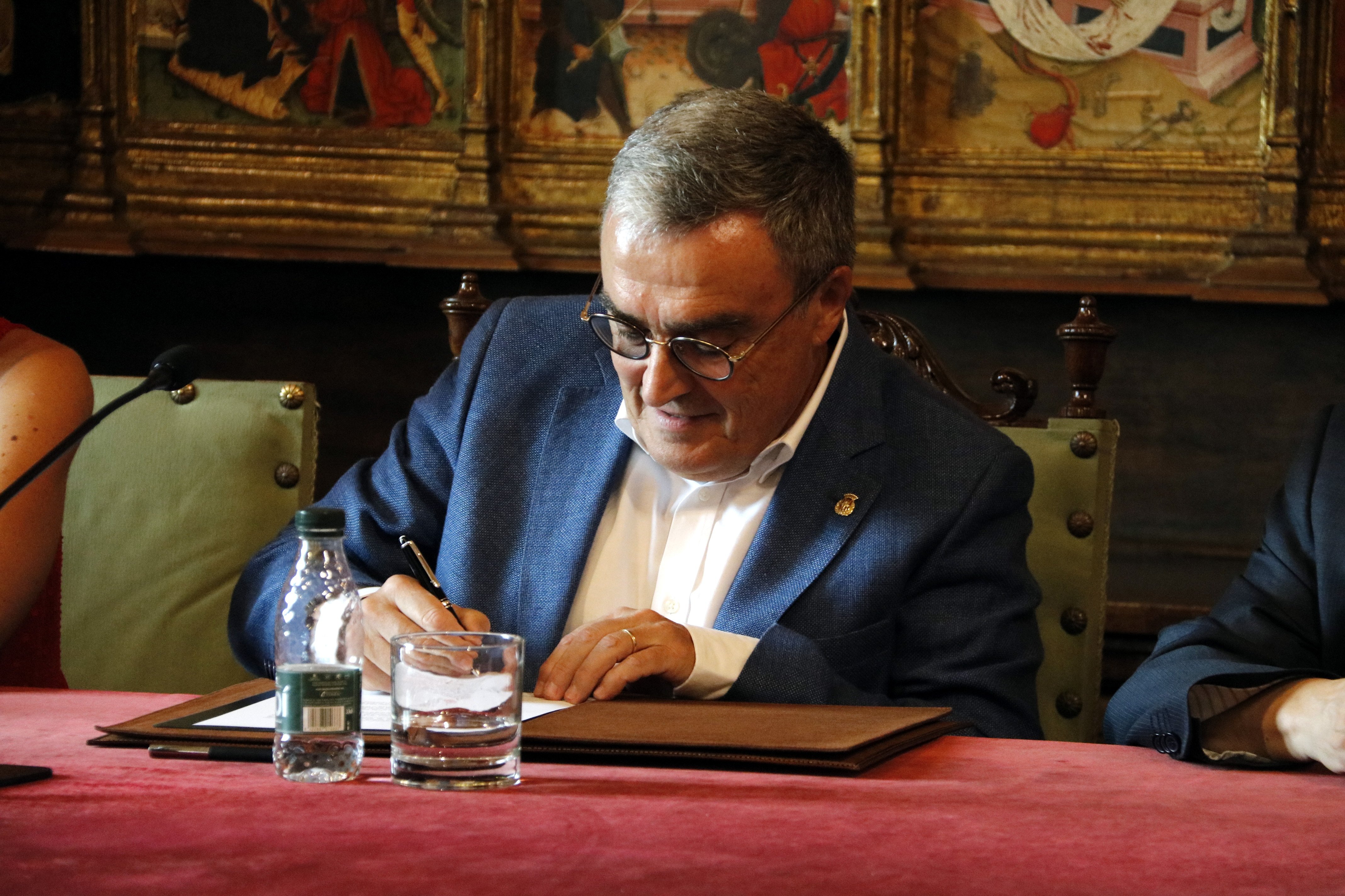 El Ayuntamiento de Lleida oficializa la renuncia de Àngel Ros a la Alcaldía