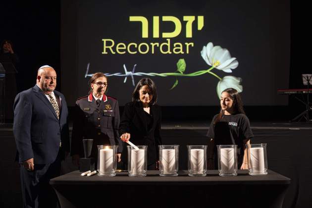 Acto recuerdo victimes Holocausto / Foto: Irene Vilà Capafons