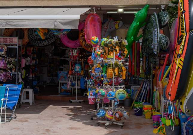 bazar chino exterior archivo