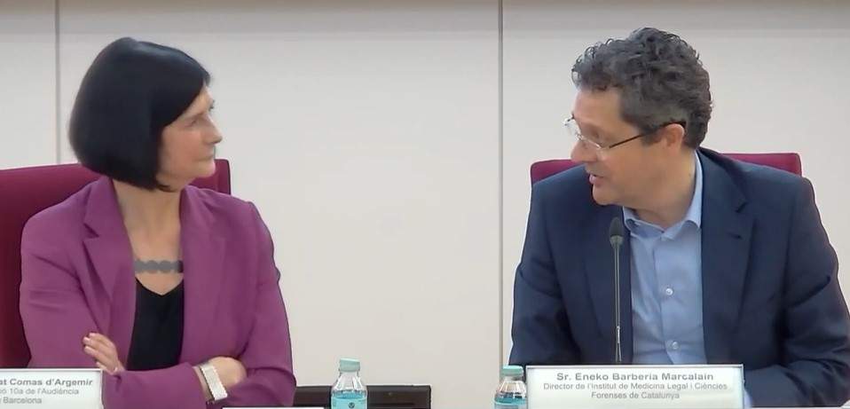 Jornada sobre violencies sexuales en el CEJFE. La magistrada Montserrat Comas y el director de l?Institut de Medicina Legal y Ciencies Forenses, Eneko Barebería.