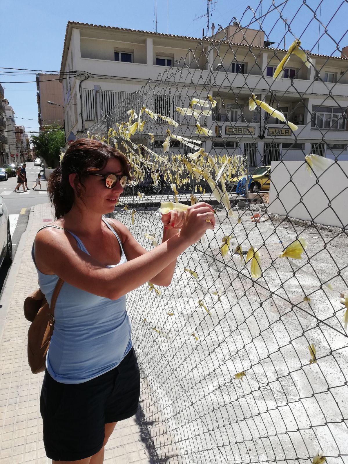 Una concejala andaluza de Cs presume de viajar a Catalunya a retirar lazos amarillos