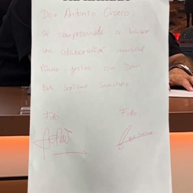 El paper firmat per Antonio Orozco i Eva Soriano / TikTok El paper firmat per Antonio Orozco i Eva Soriano / TikTok