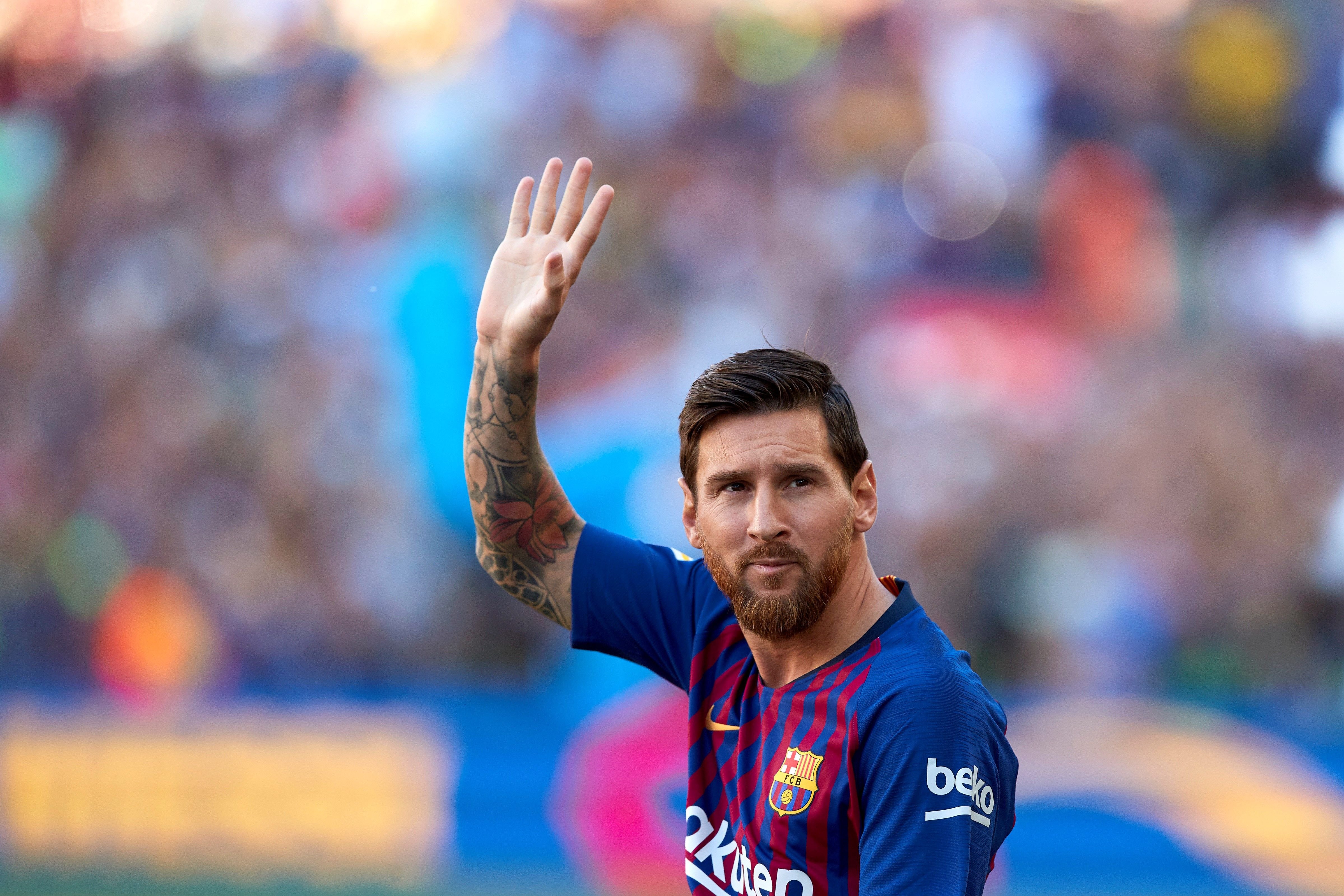 Una exestrella del Barça sigue alucinando con el extraterrestre Messi