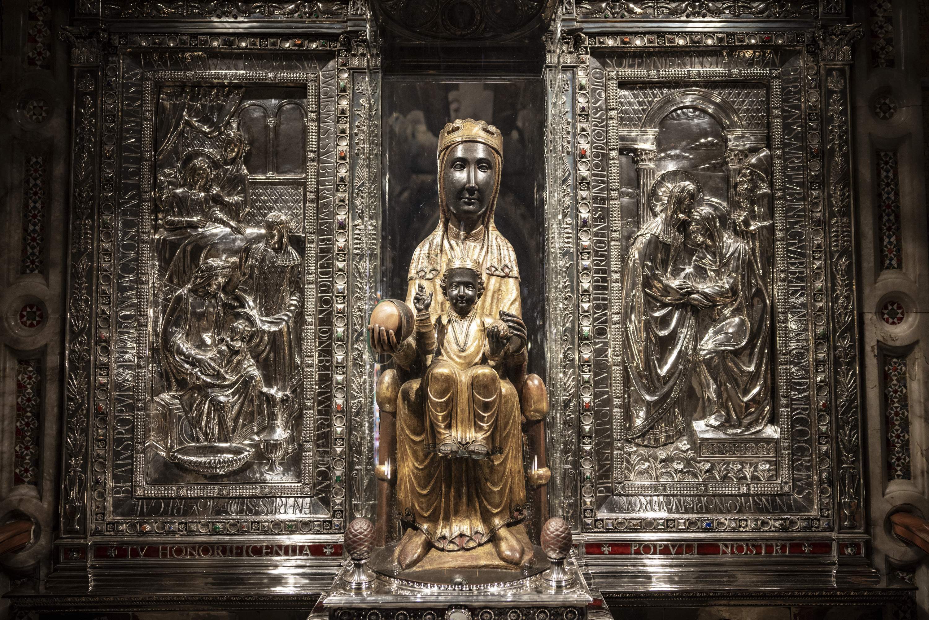 'El libre vermell de Montserrat’, fil roig de la història cultural i espiritual catalana