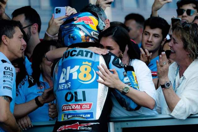 Álex Márquez i Gabriela Guzman   Instagram