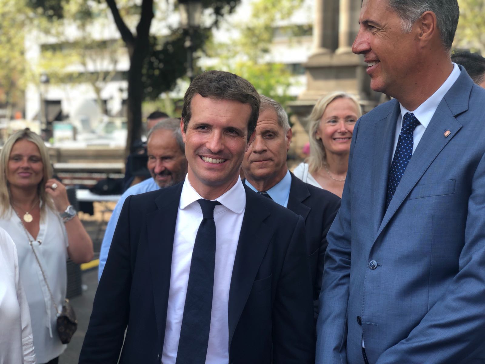 Casado rebutja els "ultratges" al Rei: “És simplement indignant”