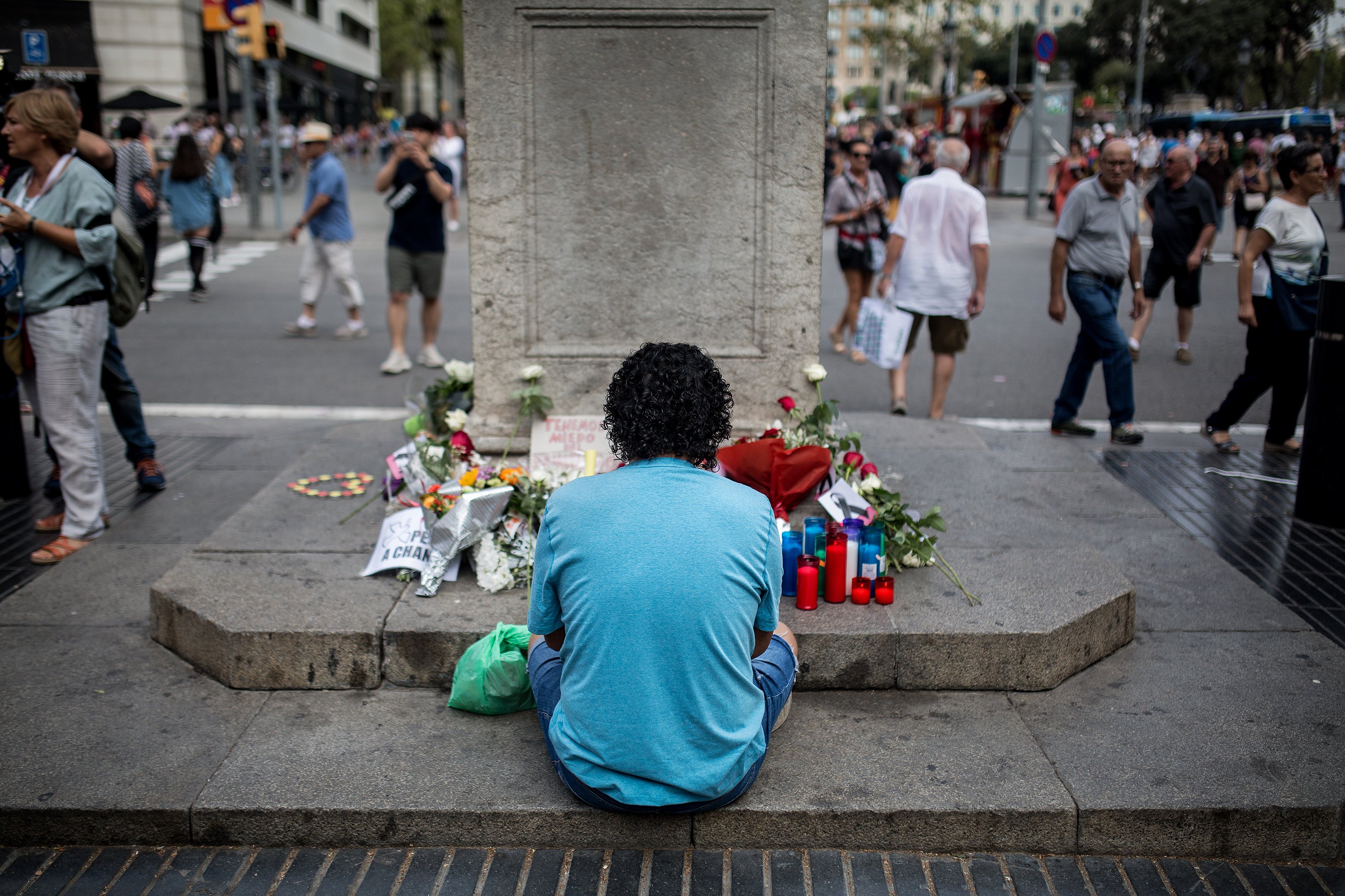 Víctimes del terrorisme exigeixen saber si algú va permetre el 17-A