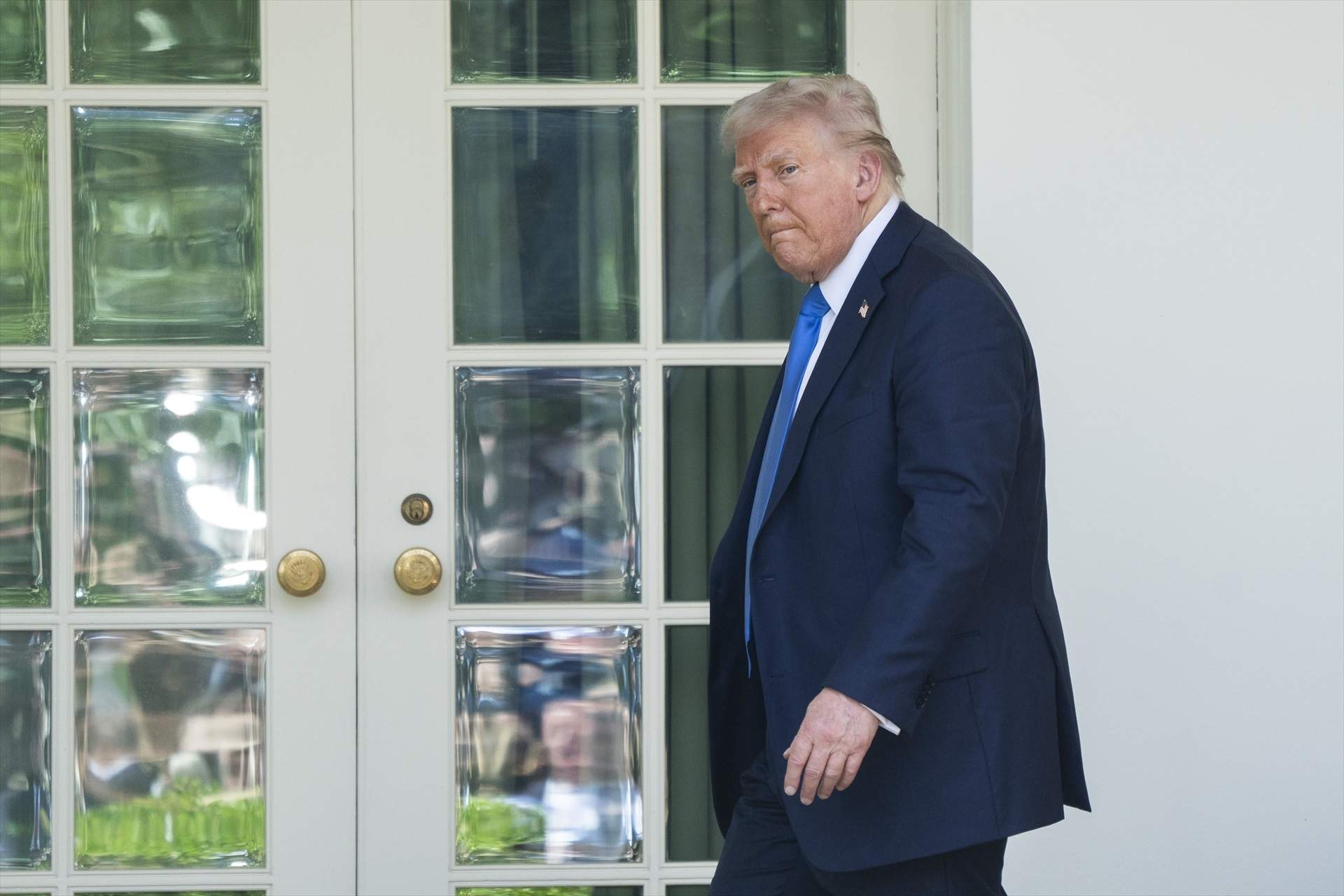 Un jutge dels EUA nomenat pel mateix Trump li prohibeix usar una llei del 1798 per deportar migrants