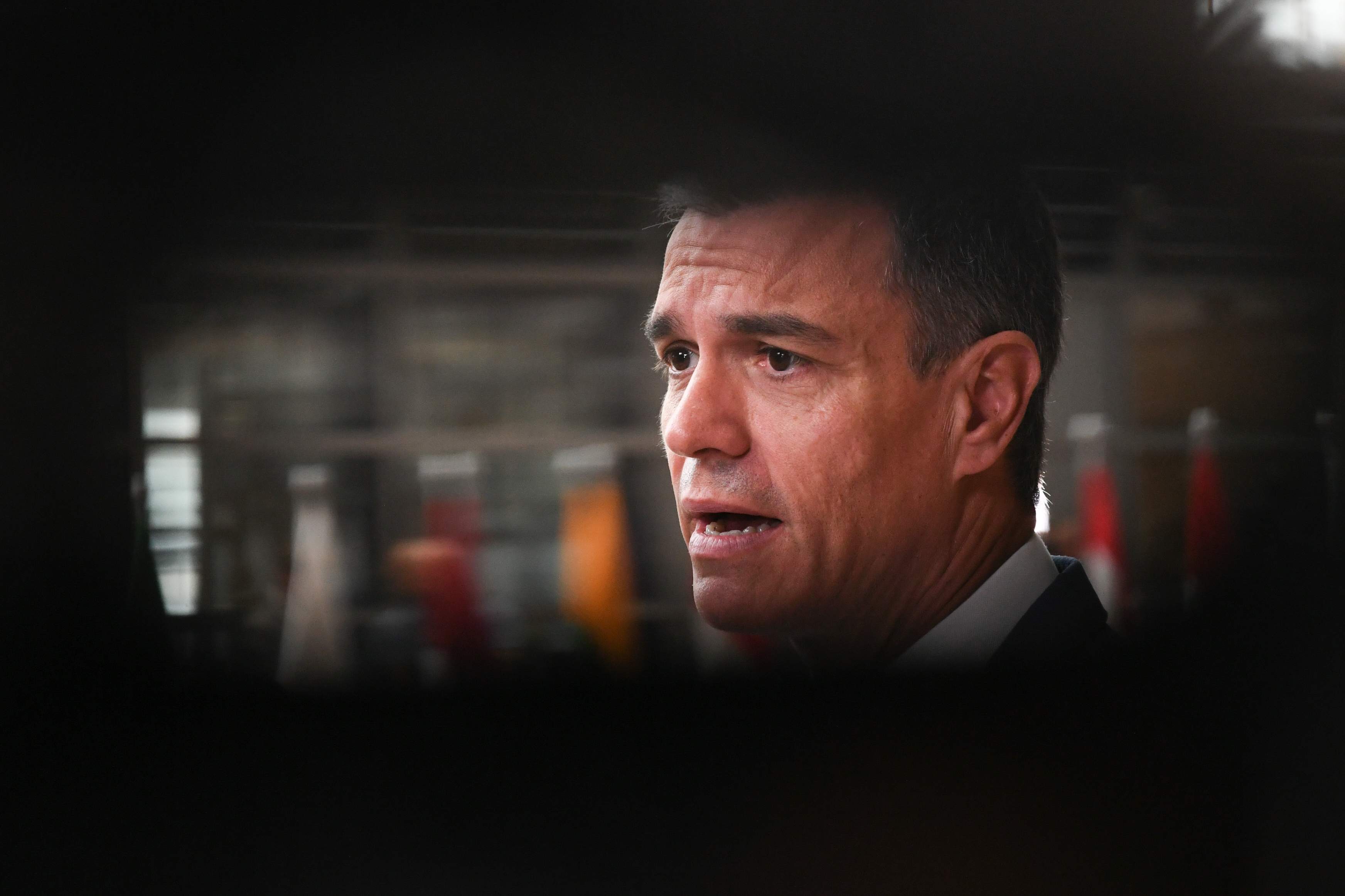El apagón histórico alimenta los argumentos de Sánchez para disparar el gasto en Defensa