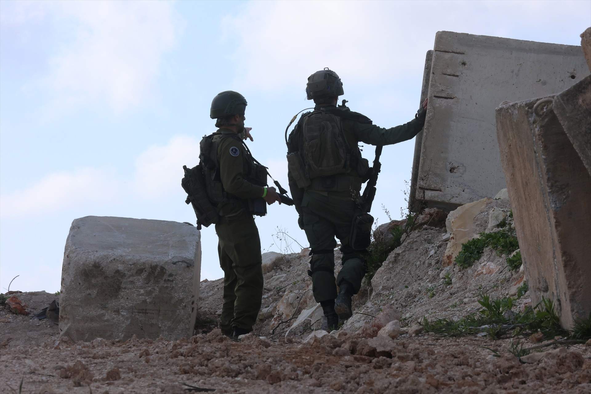 Israel convoca milers de reservistes i planeja ampliar la seva ofensiva a Gaza