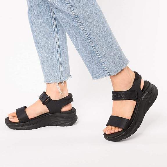 Aquestes Skechers esportives rebaixades un 30% són tot el que cal per caminar amb estil i comoditat