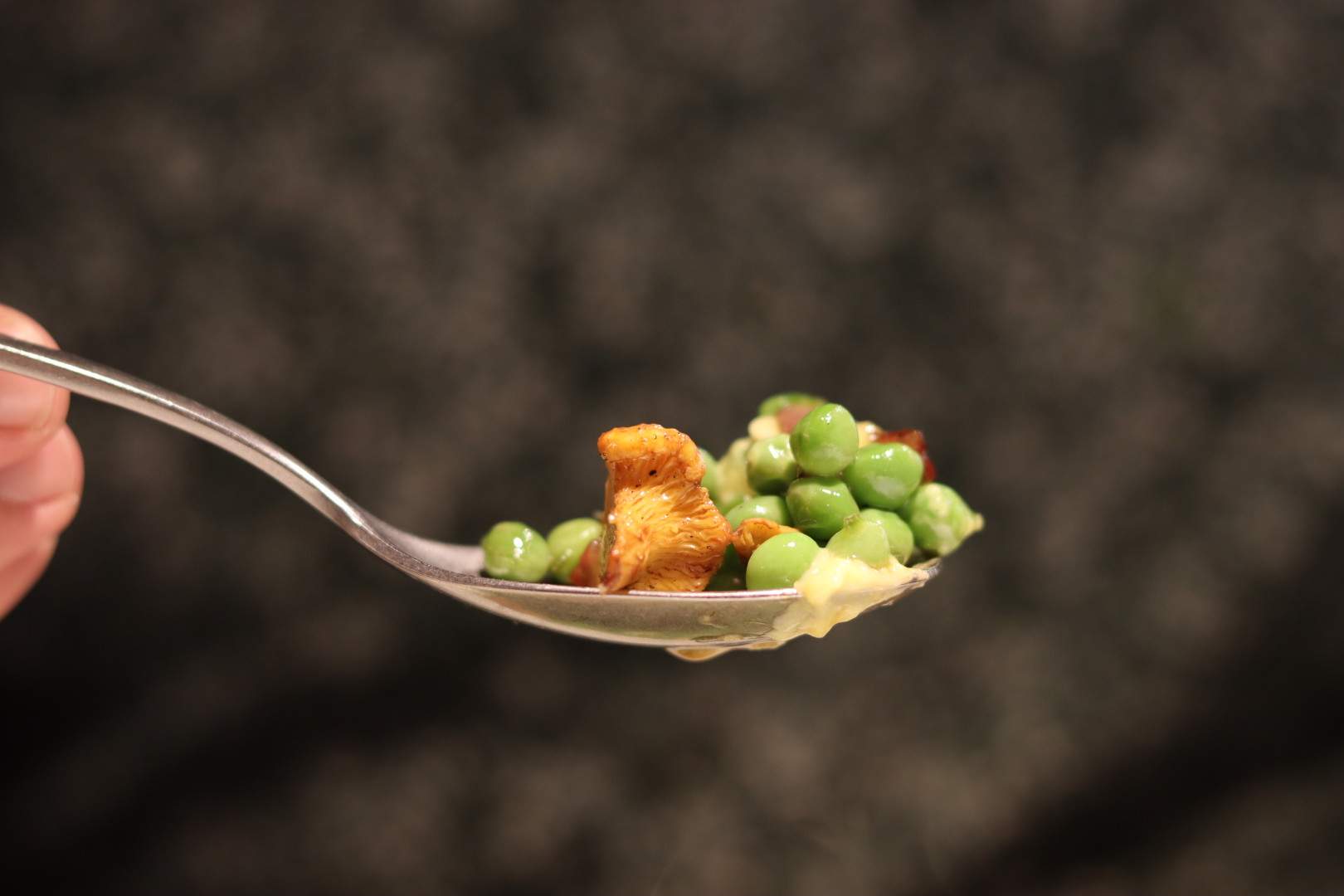 El ingrediente secreto para cocinar los guisantes: el sabor es increíble y gusta a todo el mundo