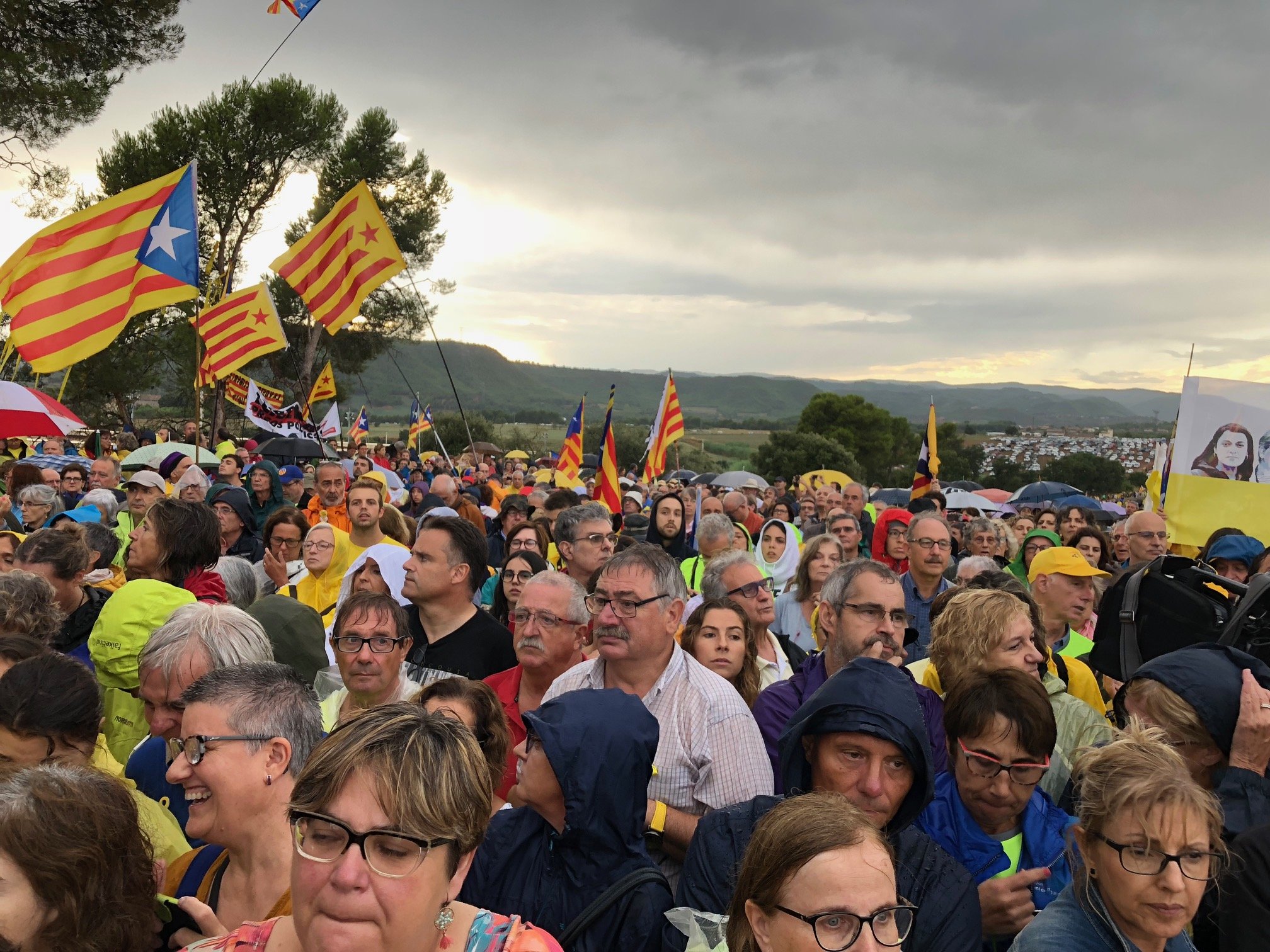 Homage to Forn outside prison, the largest ceremony on attacks' anniversary