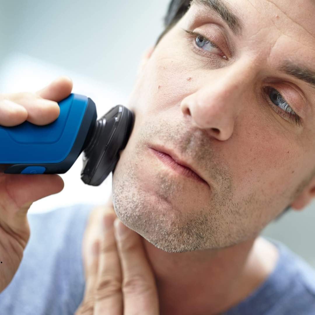Aquesta afaitadora Philips amb capçal flexible 360º està rebaixada un 31 % i és perfecta per a afaitats ràpids