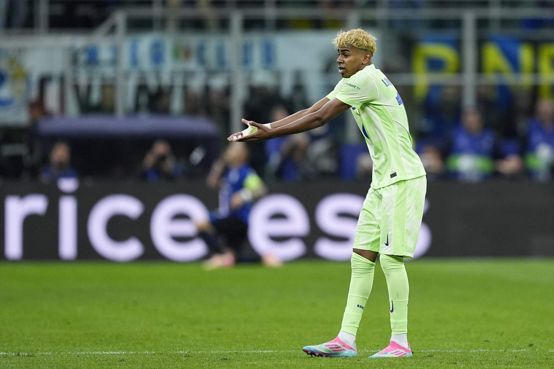 Fumata negra del Barça a Milà