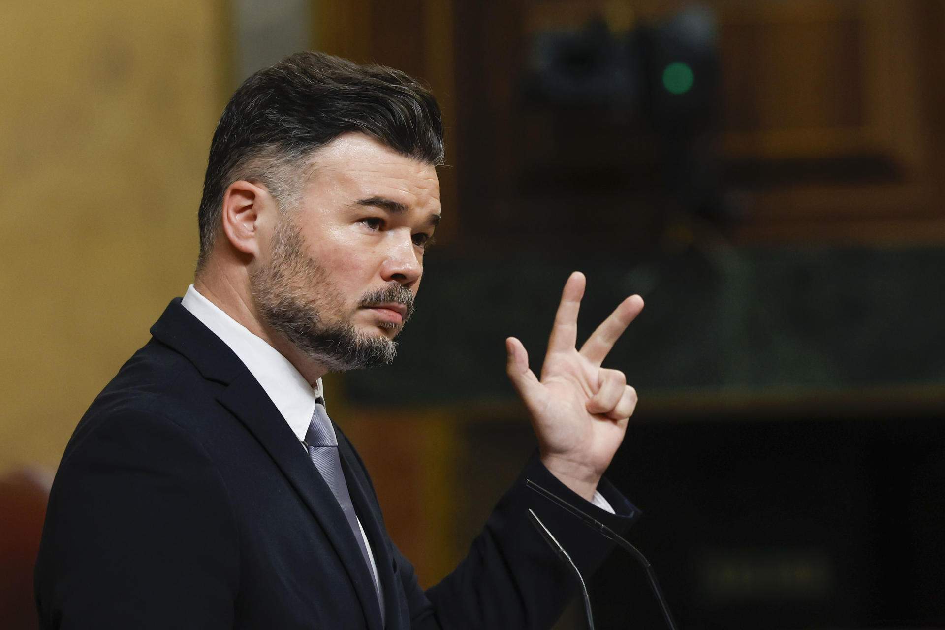 Rufián acusa els diputats de Junts de cobrar del “lobby” energètic