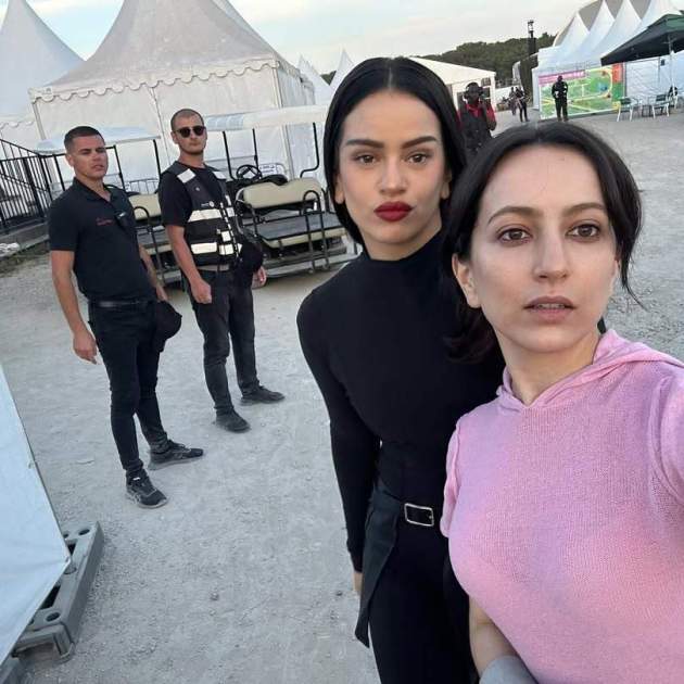 Rosalía y Pilar Vila Motomami Tour / Instagram Rosalía y Pilar Vila Motomami Tour / Instagram