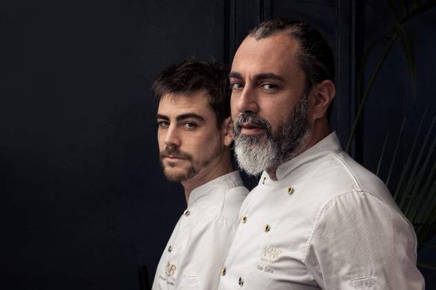 El dúo de cocineros del restaurante Amar Barcelona / Foto: Cedida El dúo de cocineros del restaurante Amar Barcelona / Foto: Cedida