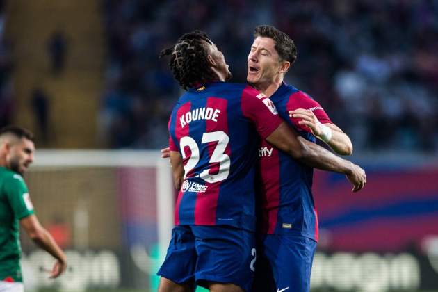Jules Kounde Robert Lewandowski Barça / Foto: Europa Press Jules Kounde Robert Lewandowski Barça / Foto: Europa Press