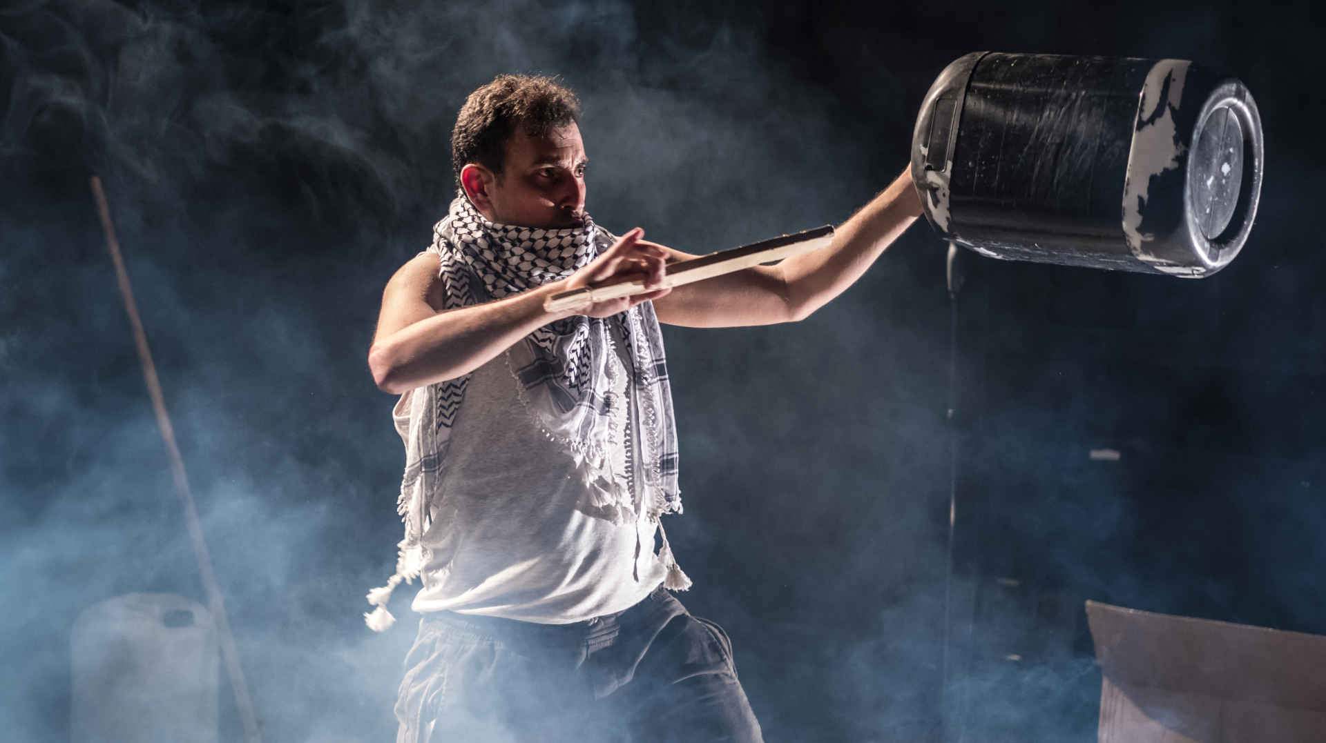 And here I am, The Freedom Theatre (Palestina)