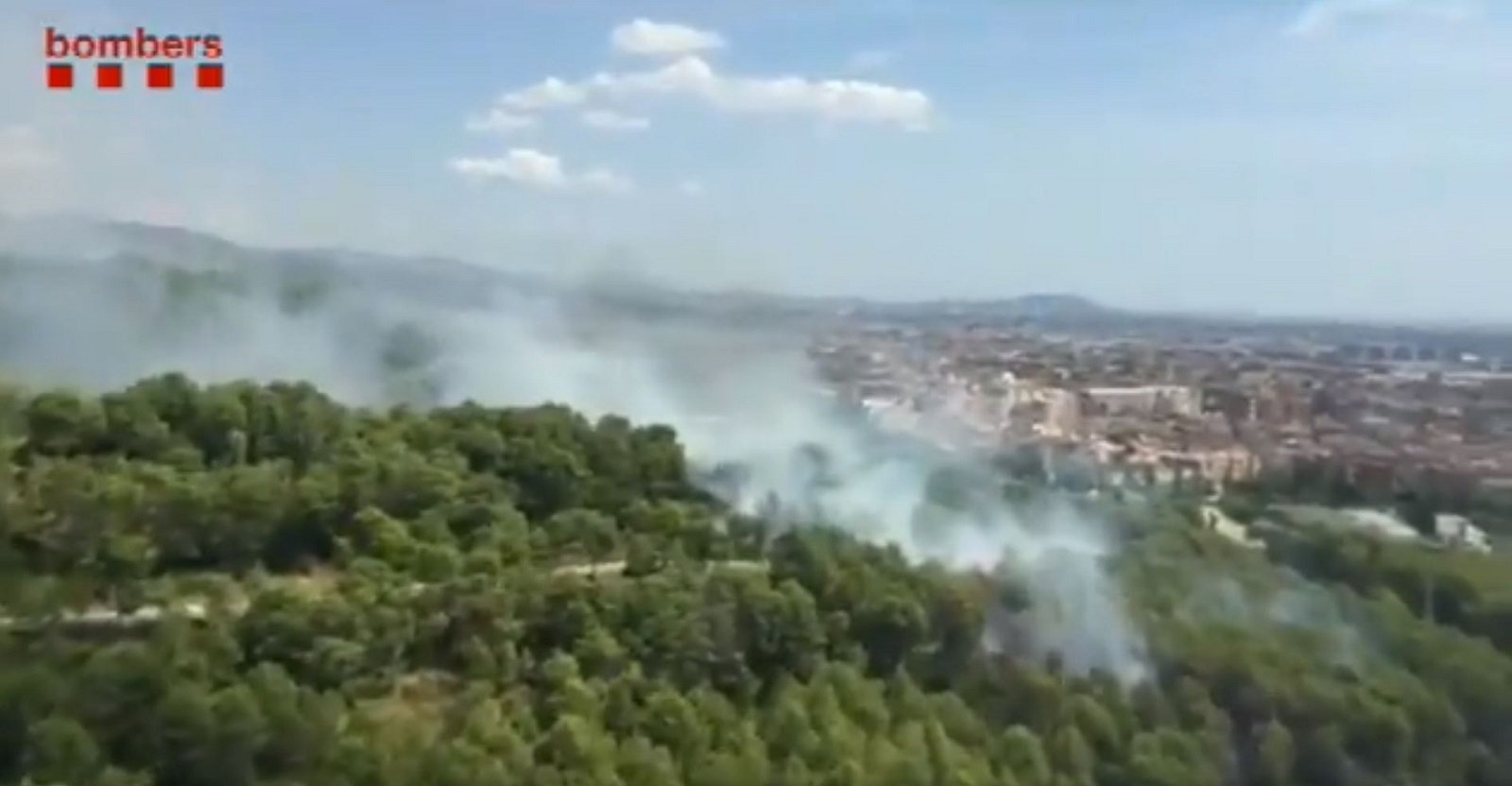 Estabilitzat l'incendi que cremava a Gavà