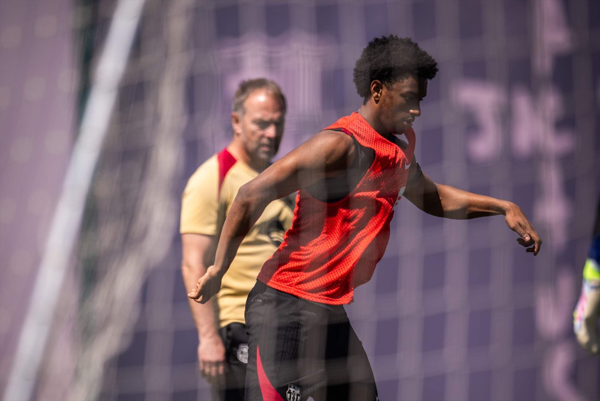 Balde completa l'entrenament amb el grup i estarà disponible per al Clàssic