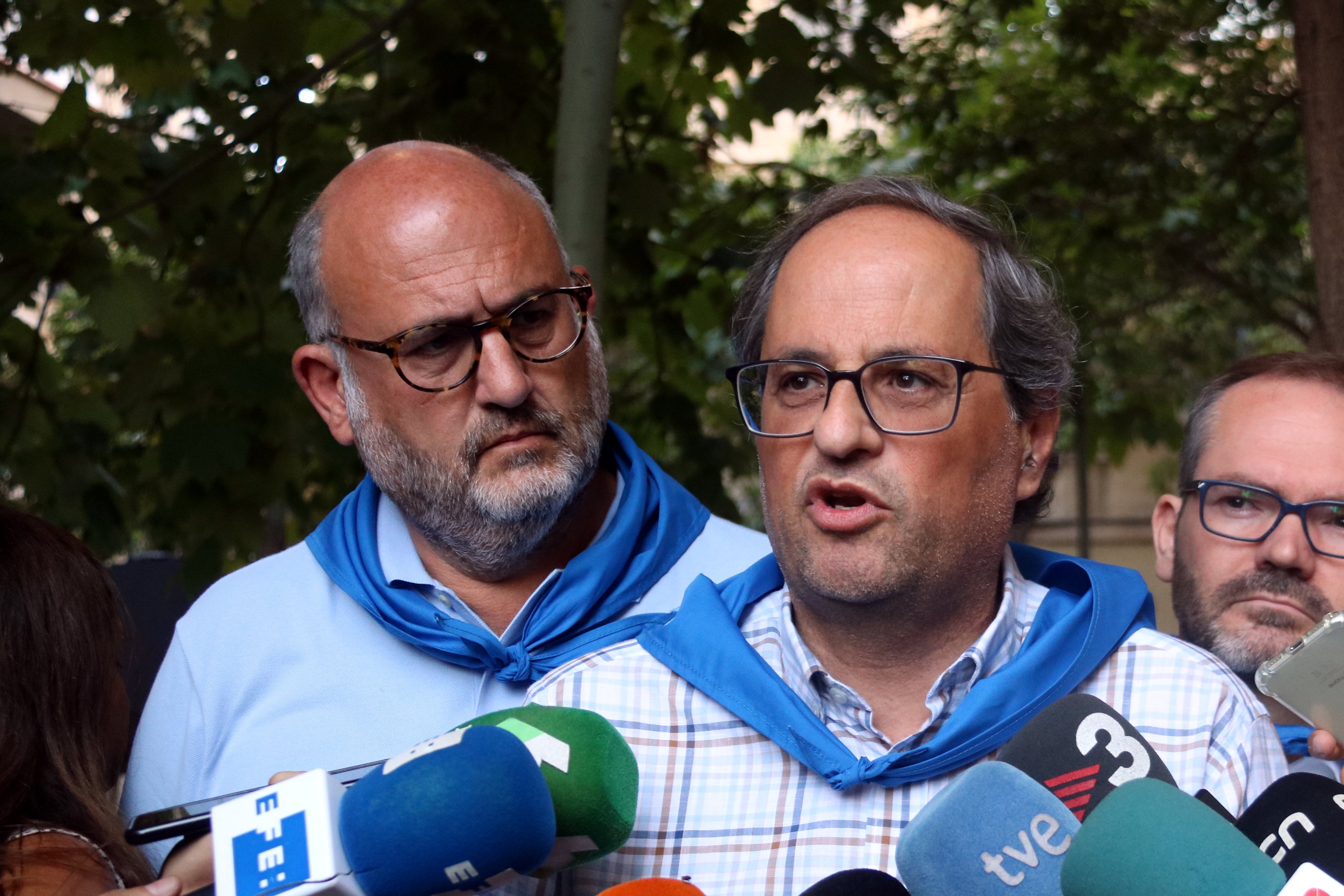 Torra exigeix explicacions a Marlaska pel guàrdia civil que arrencava llaços