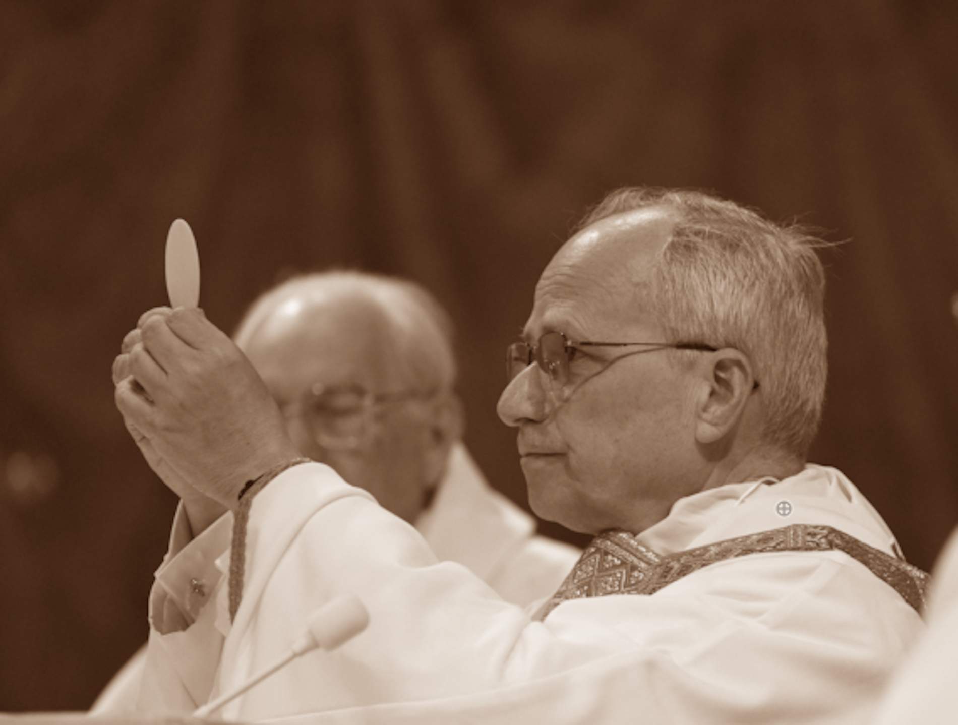 Les portades | La fascinació pel papa Lleó XIV, "el Padressito Roberto"